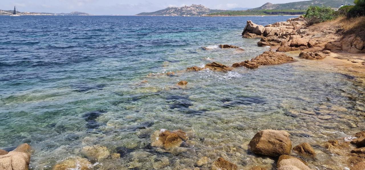 Appartamento Con Piscina - Luna Ruja Palau Exteriör bild