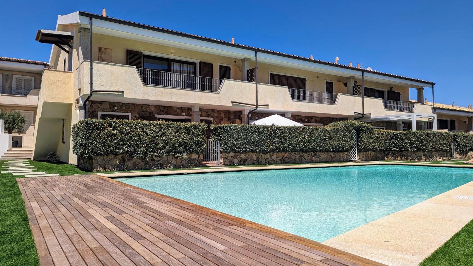 Appartamento Con Piscina - Luna Ruja Palau Exteriör bild